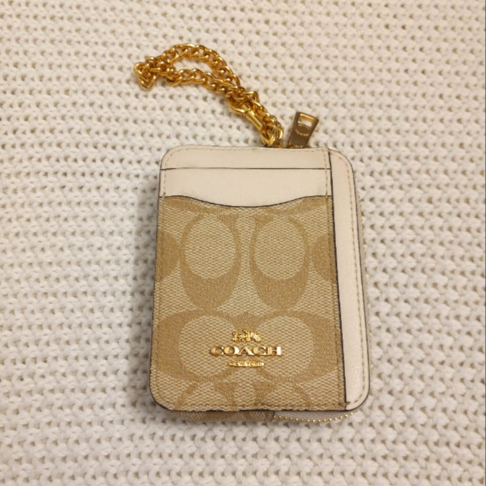 COPY - Coach Zip Card Case